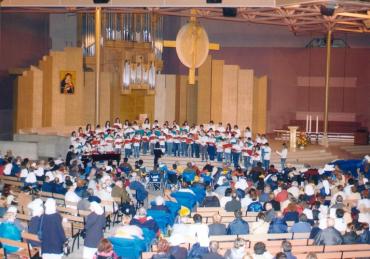 Gaixoentzako emanaldia 2005ean