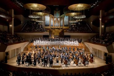 Urtea hasteko, Madrilgo Auditorium Nazionala eta Lazkao