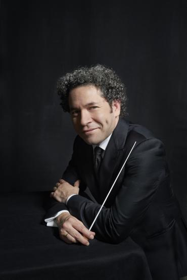 El Orfeón Donostiarra canta en Burgos bajo la dirección del venezolano Gustavo Dudamel